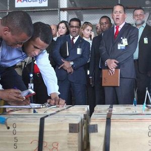 Embarque De Oro De Barrick Gold