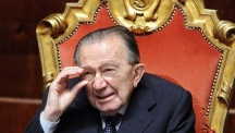 Exprimer Ministro De Italia