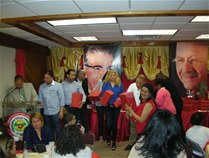 Filial Celebra Dia De Las Madres