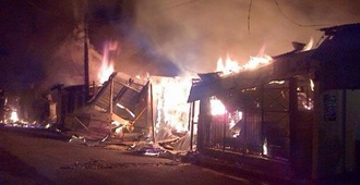 Fuego En Mercado De Azua