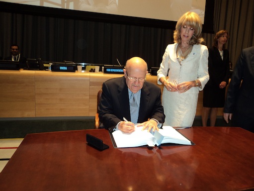 CEREMONIA DE FIRMA