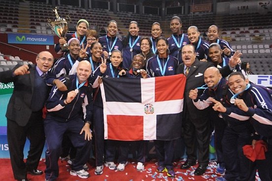 RD Con La Bandera