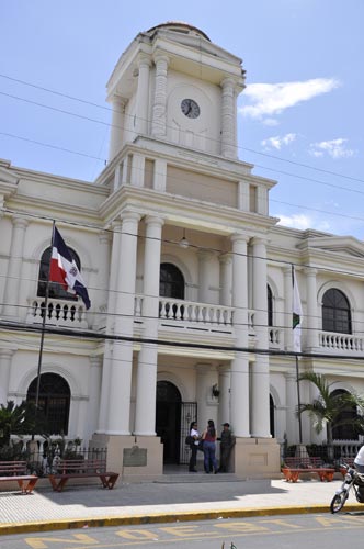 Ayuntamiento De San Francisco De Macoris