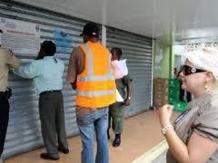 Cierran Negocios