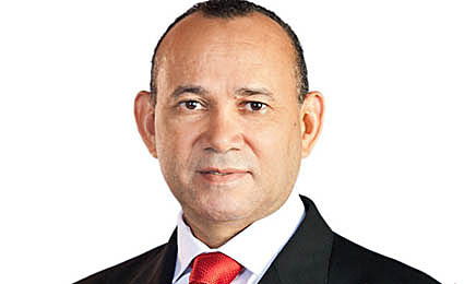 Empresario Victor Castro