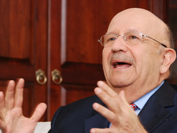 Carlos Morales Troncoso1