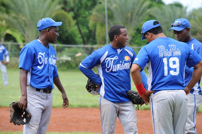 Equpo Beisbol Turismo