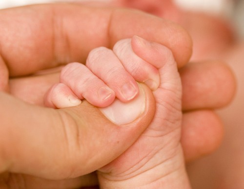 Las Manos De Los Bebes1