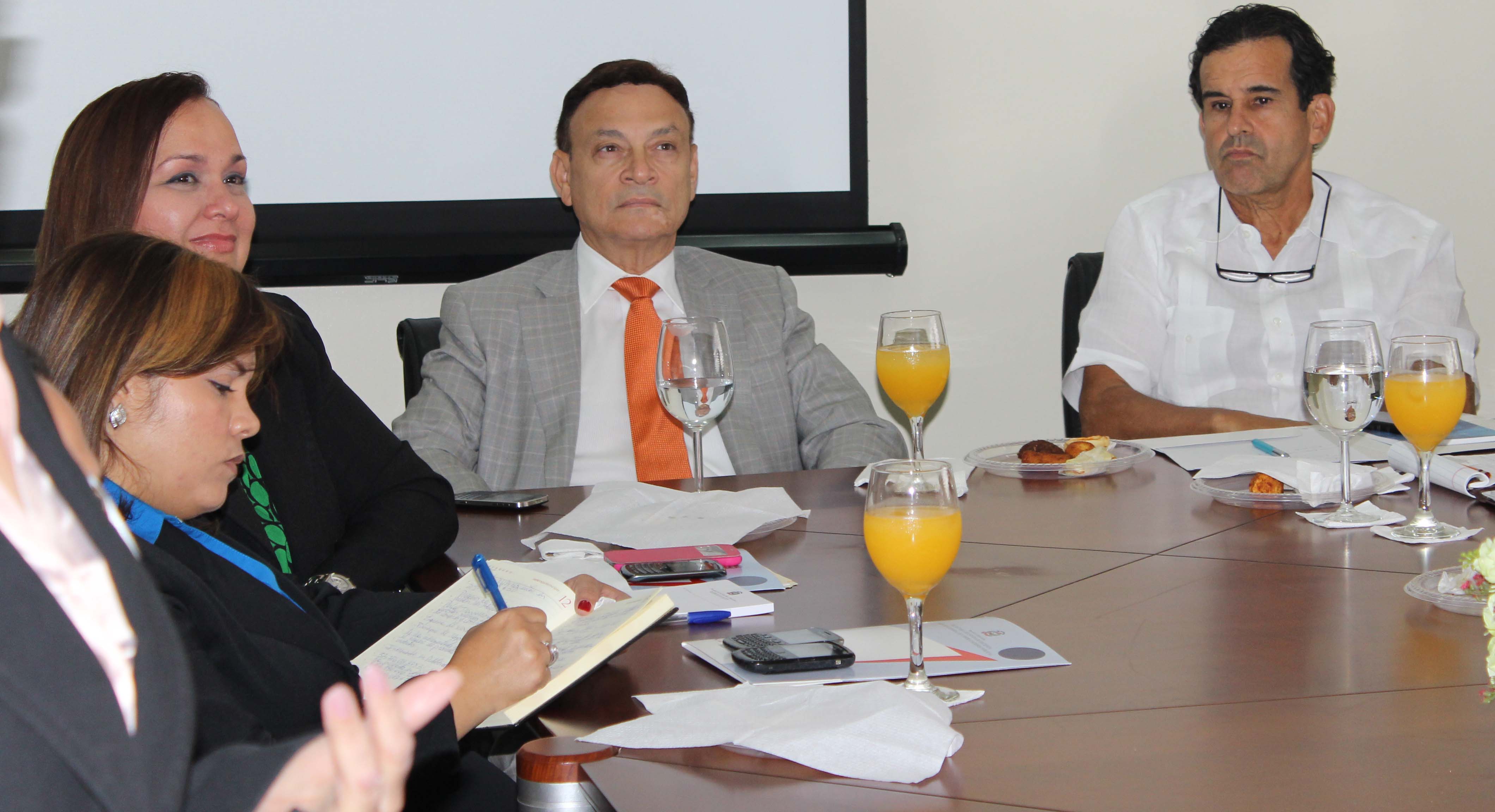 Ing. Miguel Pimentel Kareh En Primera Reunion Con Veedores De OISOE
