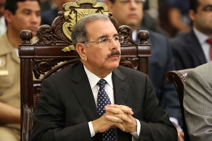 Danilo expresa pesar por muerte madre viceministro Luis Marte