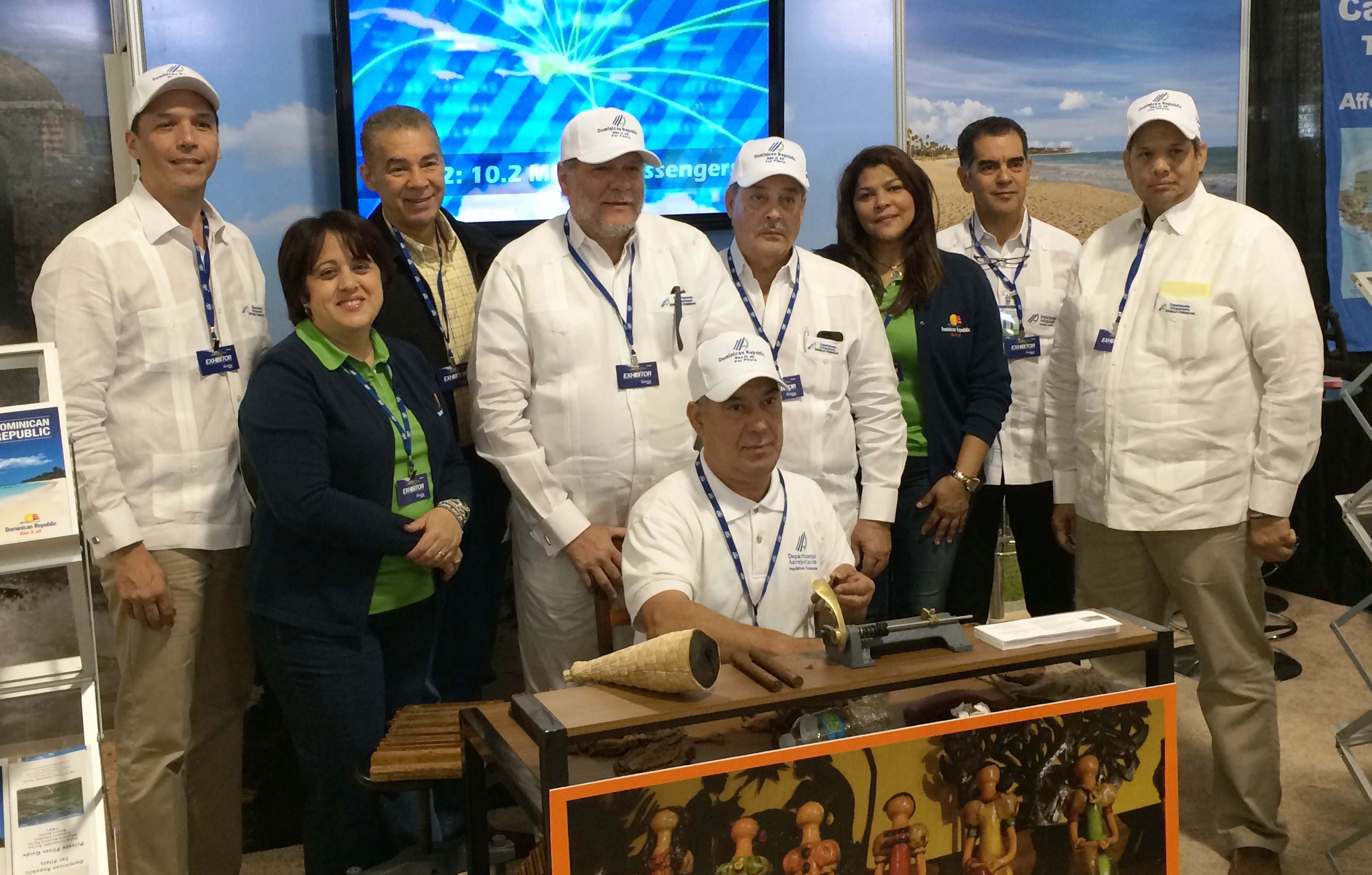 Comitiva Dominicana AirVenture 2014