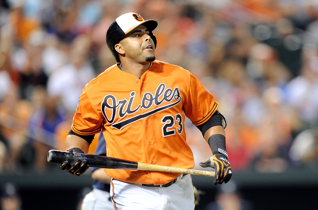 Cruz truena con el bate; fleta dos jonrones y empuja siete en victoria de Orioles
