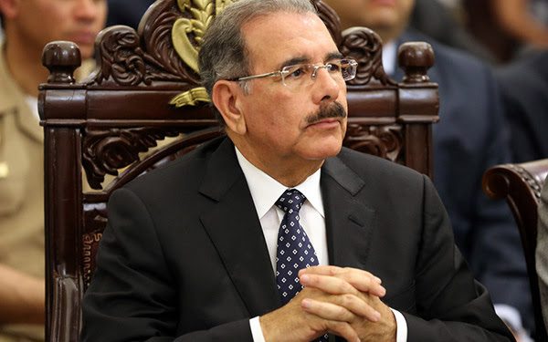 Danilo expresa pesar por muerte de madre de la comunicadora Zoila Luna