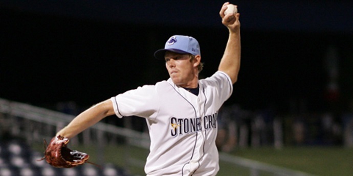 Estrellas contratan relevista zurdo Chris Rearick