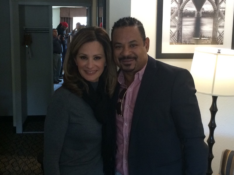 Odalis Molina De Telemundo Y Luis Vargas