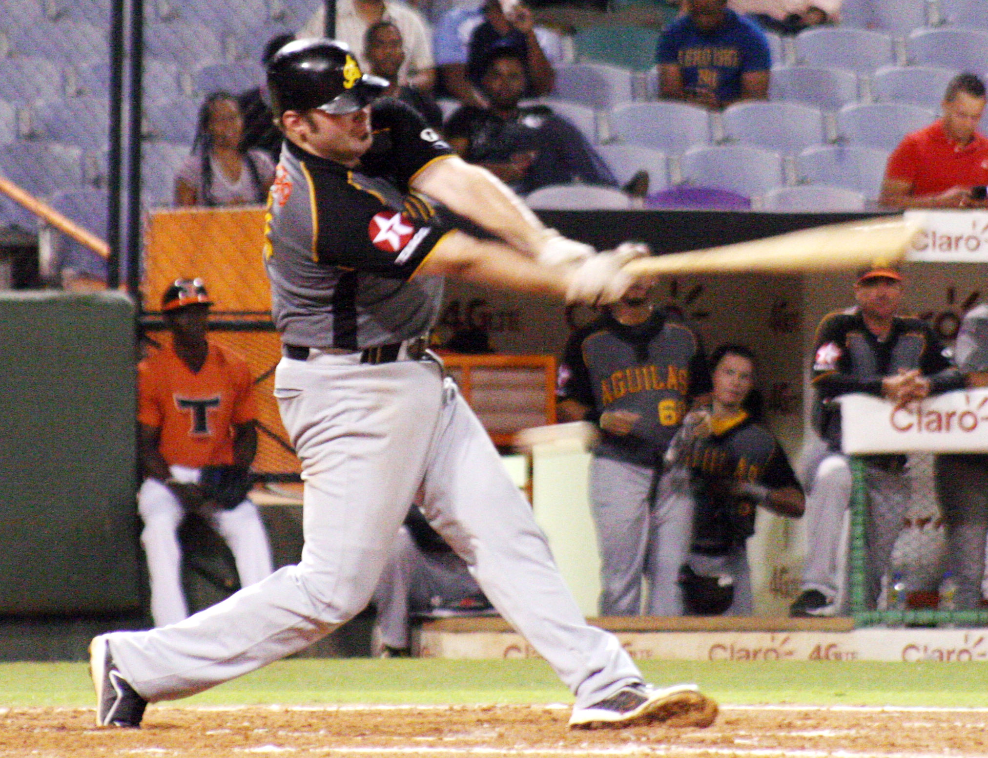 Águilas vencen a los Toros y se quedan solas en el segundo lugar