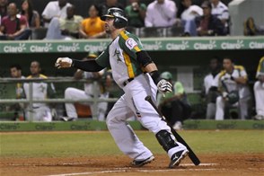 Estrellas frenan a las Águilas y empatan en la segunda posición con los Toros