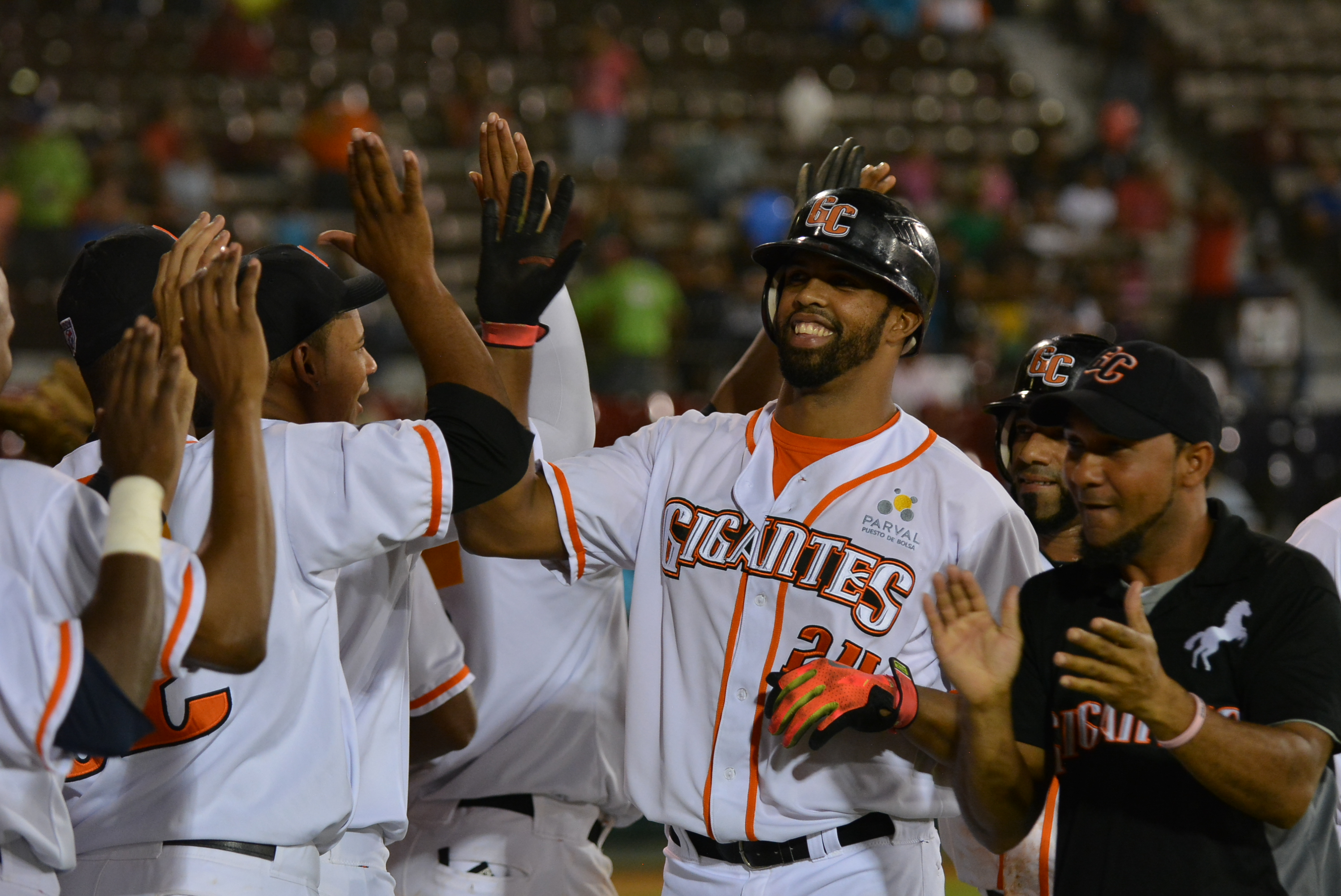 Gigantes logran novena victoria en línea y provocan triple empate en primer lugar