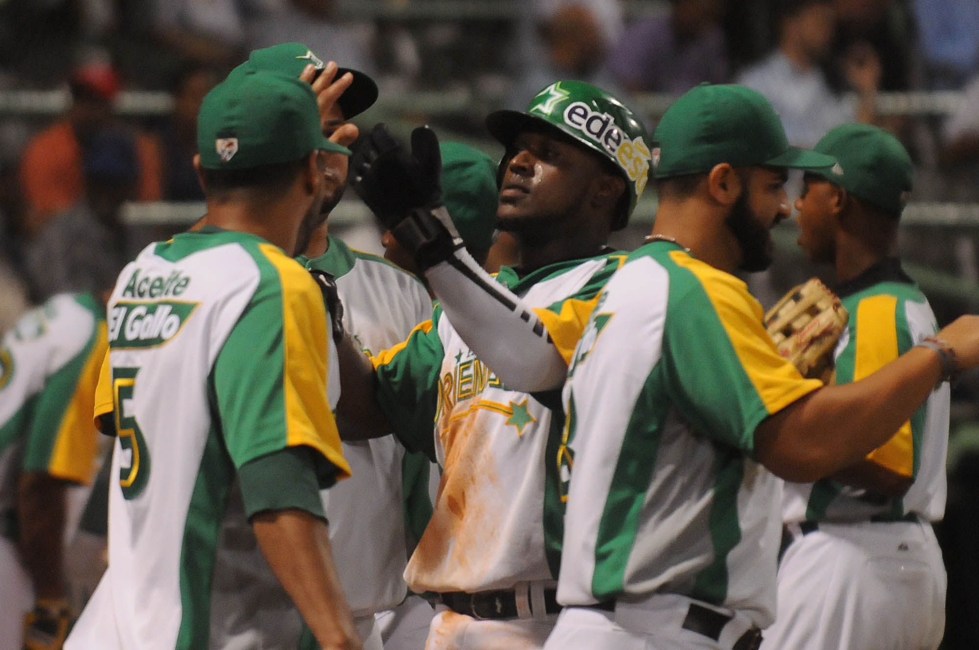 Estrellas rompen racha negativa tras vencer al Licey