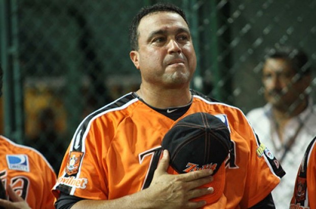 Toros botan al dirigente Luis Dorante y a su coach de picheo