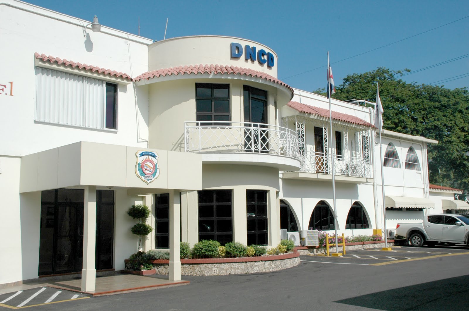 Jefe DNCD remenea la mata y dispone cambios direcciones regionales, investigaciones y asuntos internos