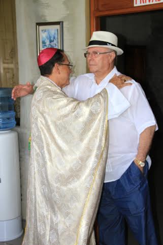 HM CON EL OBISTO HIGUEY