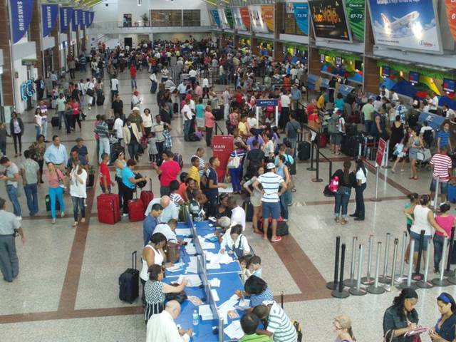 Aerolíneas cancelan 19 vuelos desde RD hacia EE.UU por tormenta de nieve
