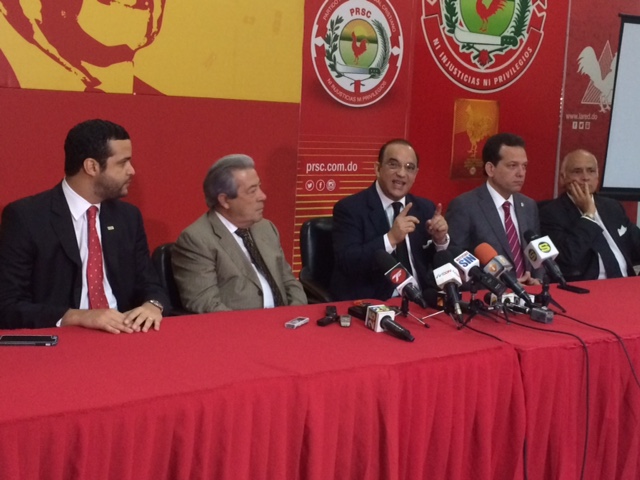 Foto Quique Habla En La Rueda De Prensa Con El Presidente Del CONEP. JPG