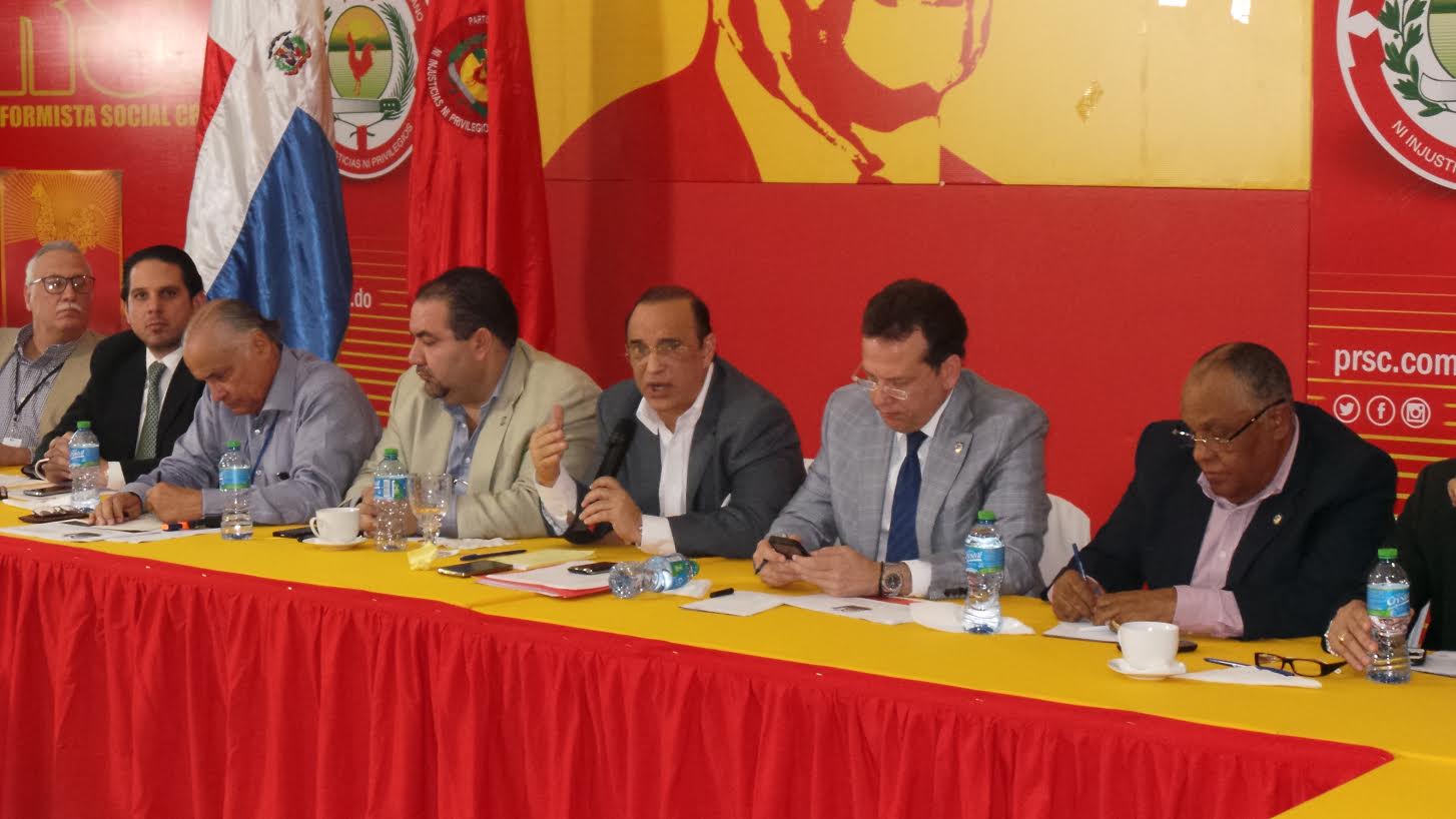 Quique Antun Habla En La Reunion Con Los Profesionales Y Tecnicos Del PRSC. 