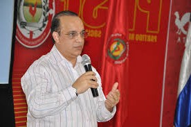 Quique E1427044181312
