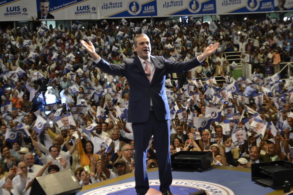 Foto De Luis Durante El Acto De Proclamacion 1