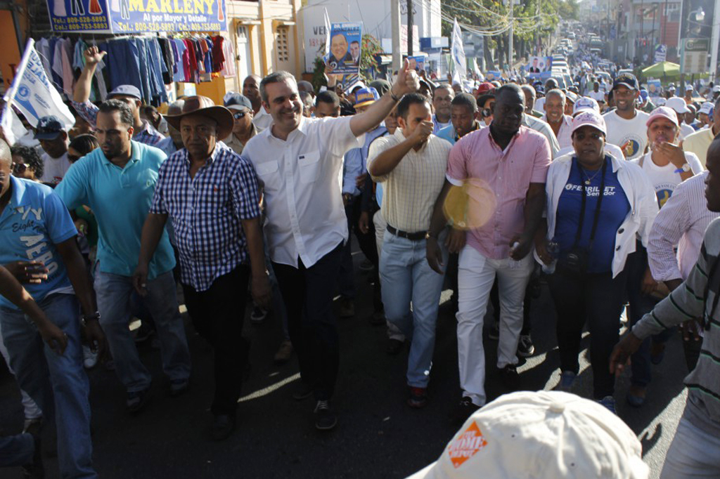 Foto De Luis Abinader De San Cristobal 