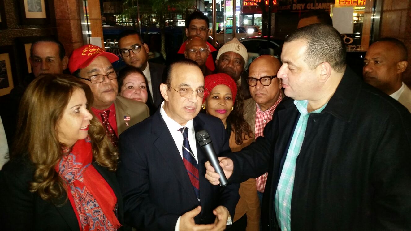 NUEVA YORK. El Candidato Presidencial Reformista Quique Antun Responde Preguntas De Los Periodistas