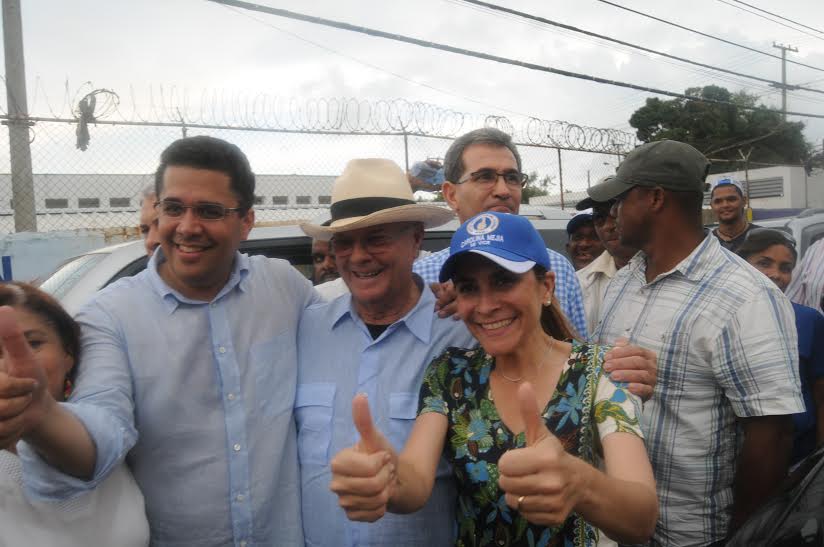 HM CON CAROLINA EN GUALEY