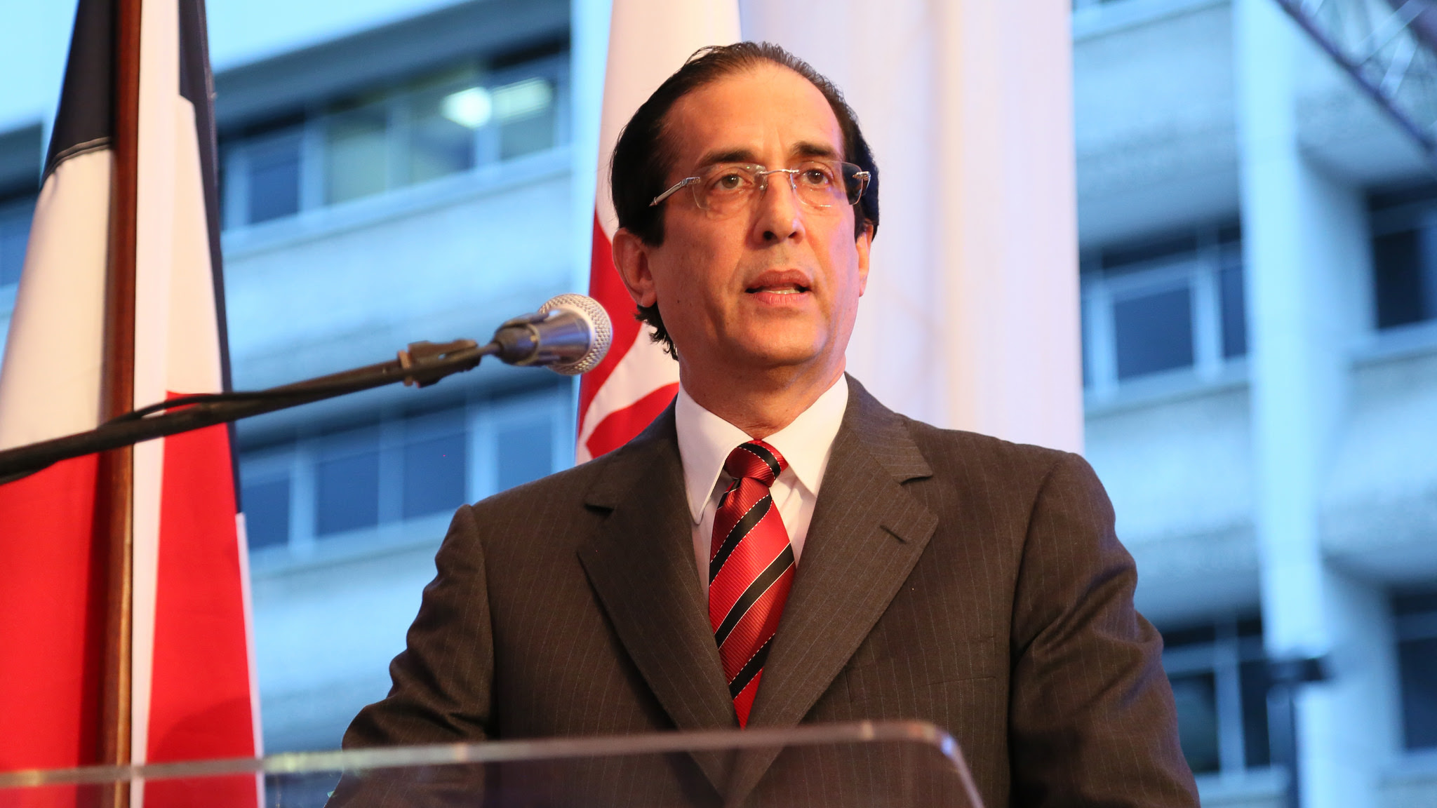 MINISTRO