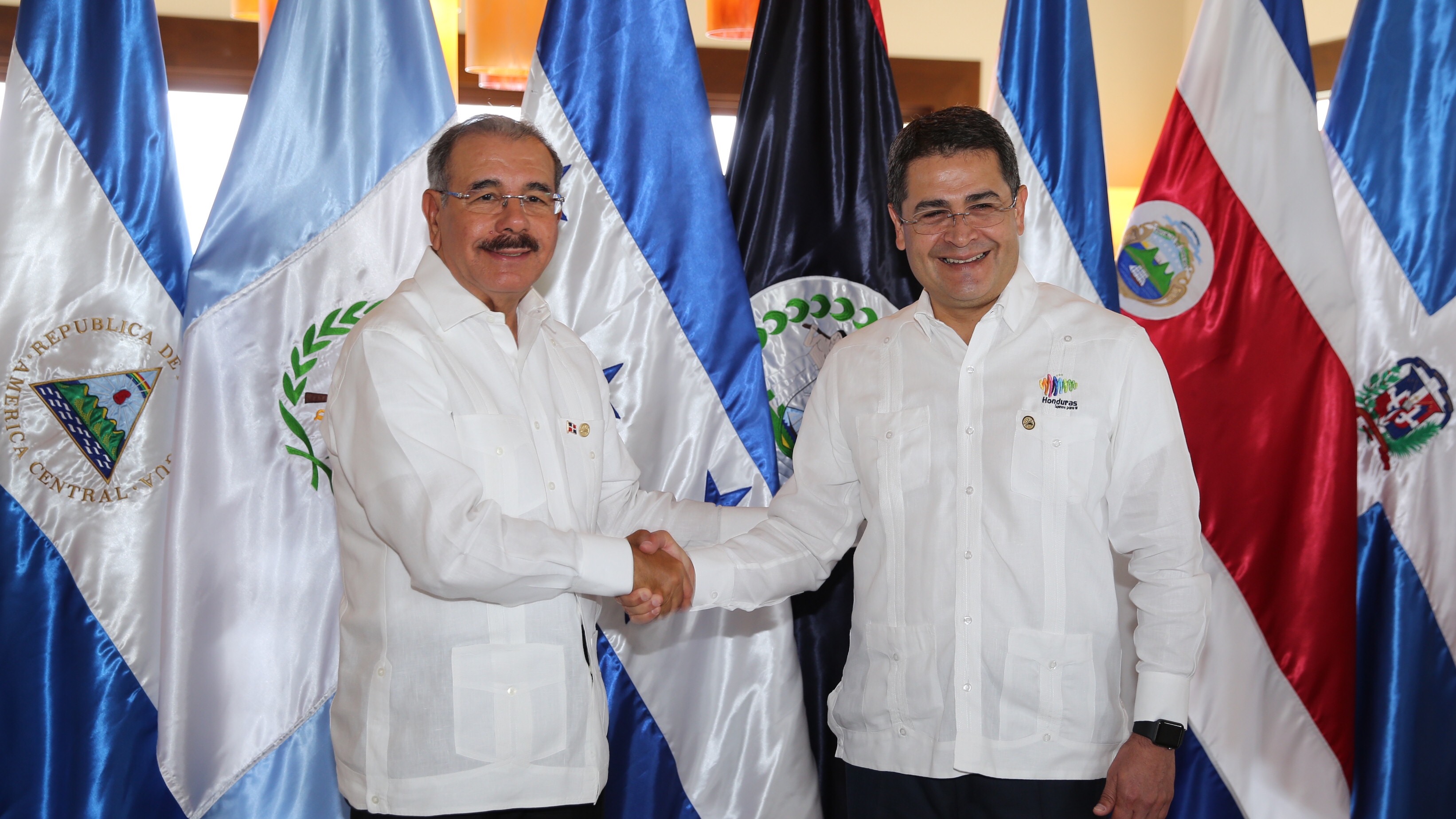 PRESIDENTES DE RD Y HONDURAS
