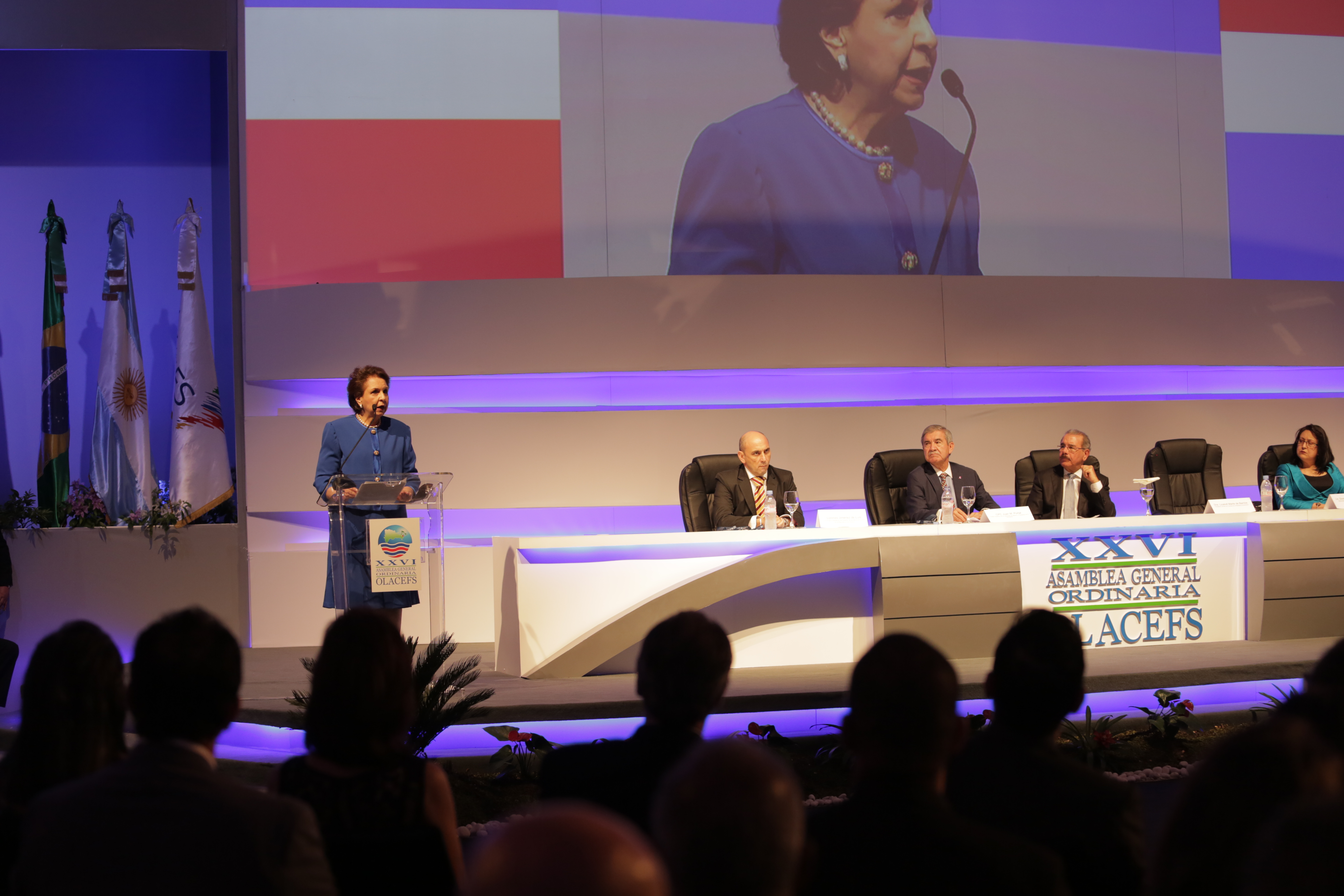 FOTO La Presidenta De La Camara De Cuentas Licelott Marte Habla En El Acto De Inauguracion De La Asamblea General De La Olacefs.