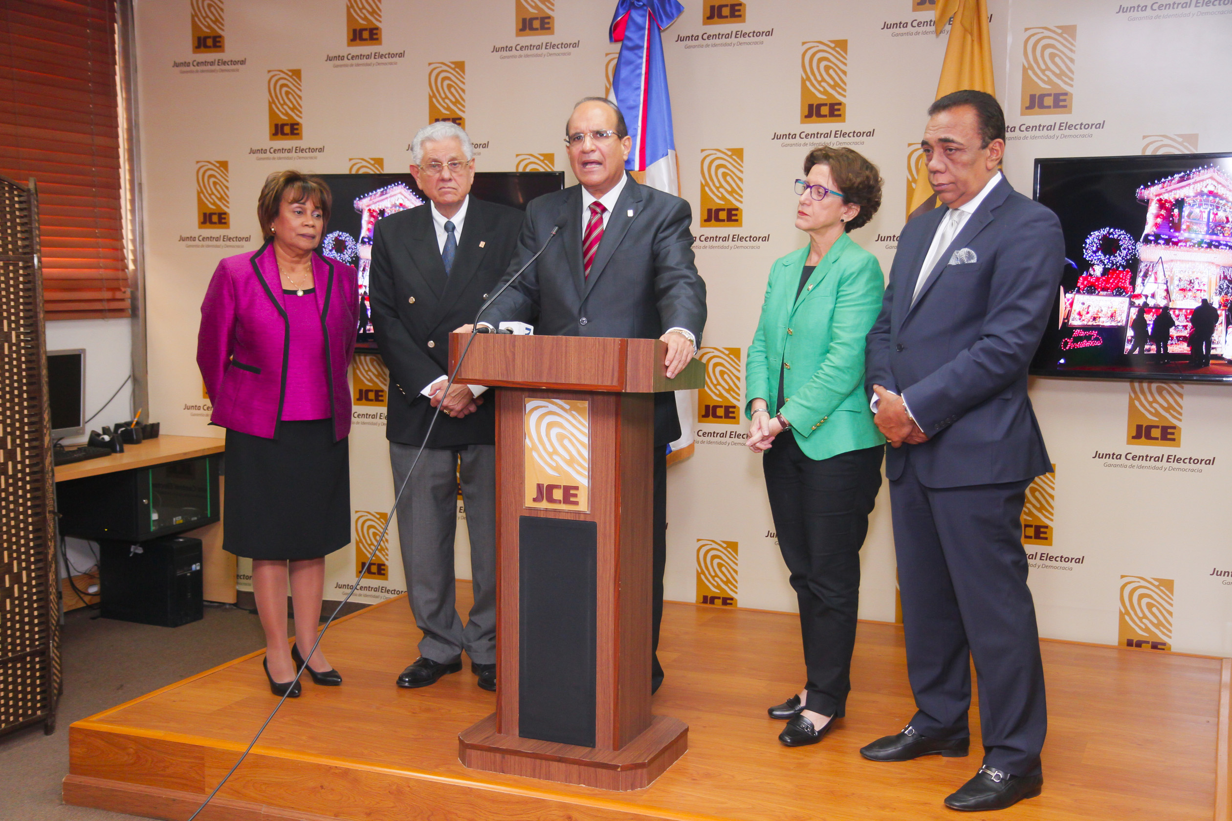 Los Magistrado De La JCE En El Encuentro Con Periodistas