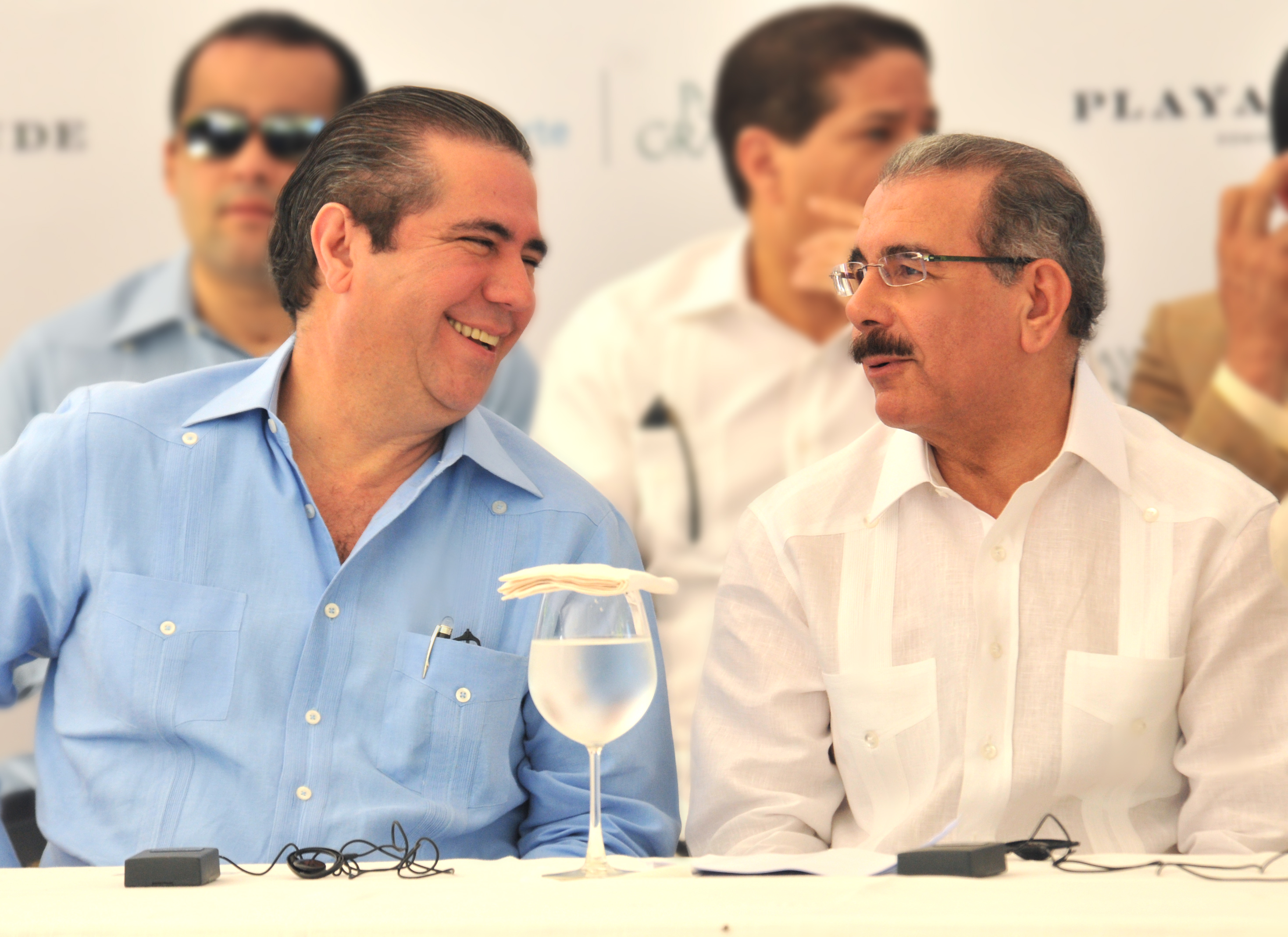 DANILO Y MINISTRO 2