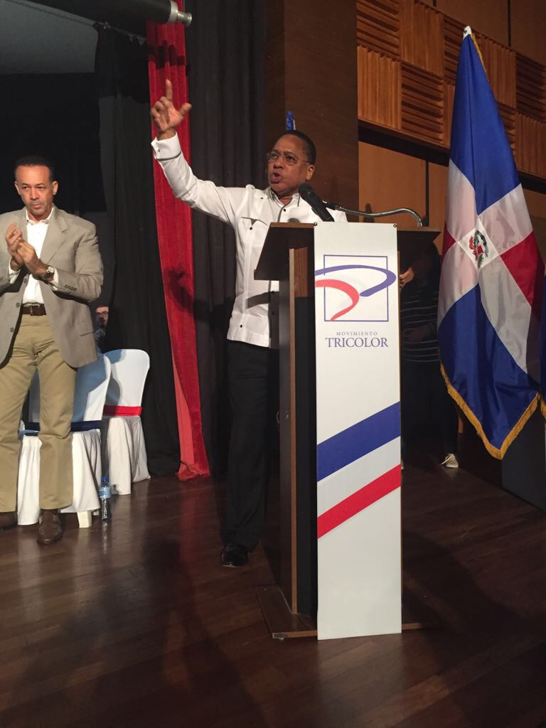 Ismael Durante La Lectura Del Manifiesto 1