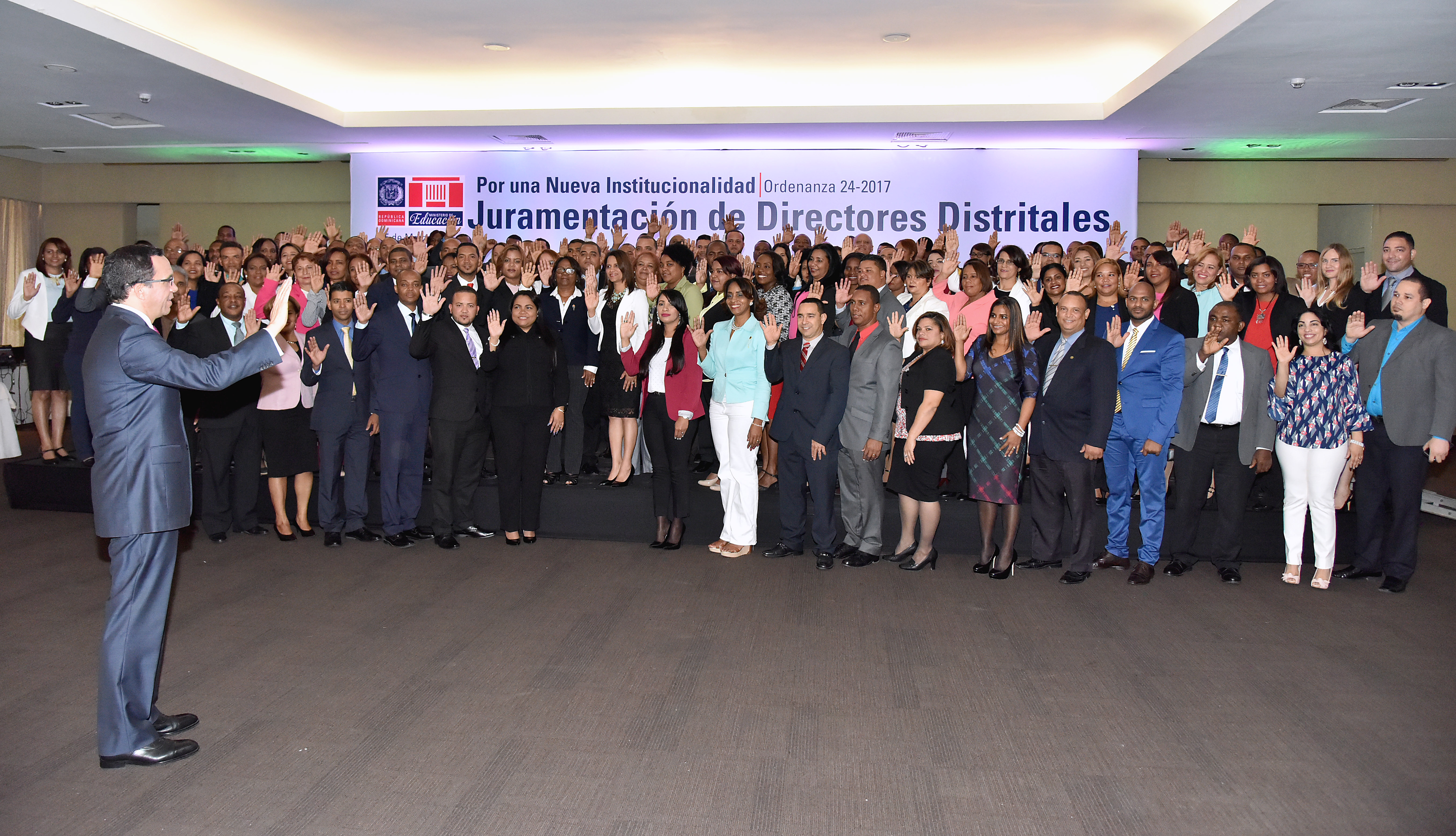 NAVARRO JURAMENTO 107 DIRECTORES DE DISTRITOS