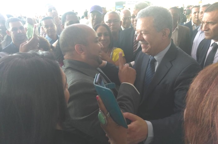 Leonel Es Recibido Masivamente En NY