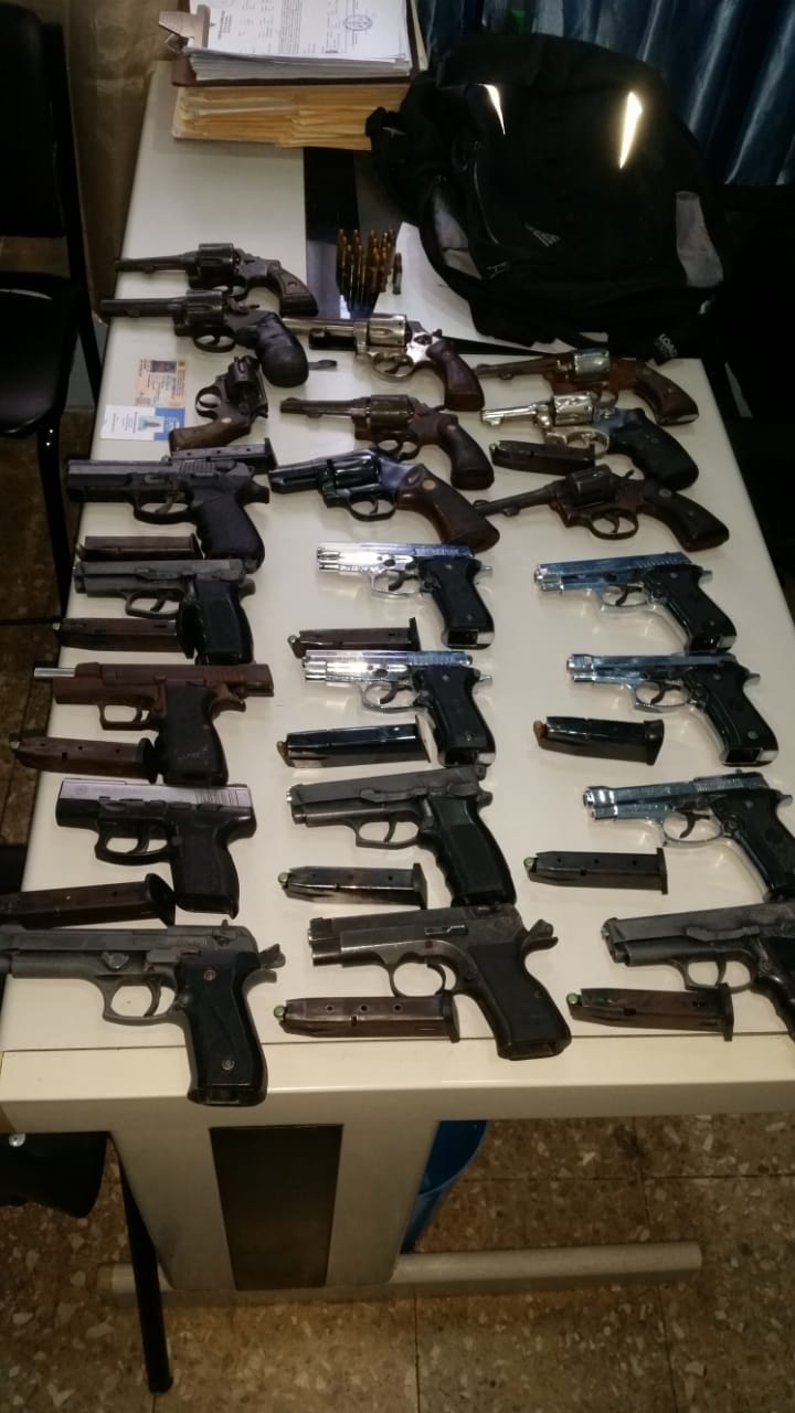 Pistolas 2