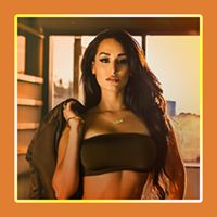 VICTORIA LA MALA