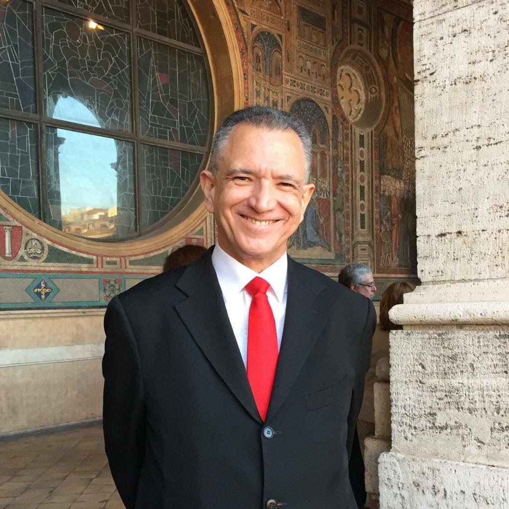 Víctor Manuel Grimaldi Céspedes
