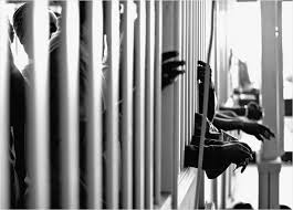 Prision Pareja De Esposos