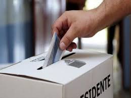 Votando