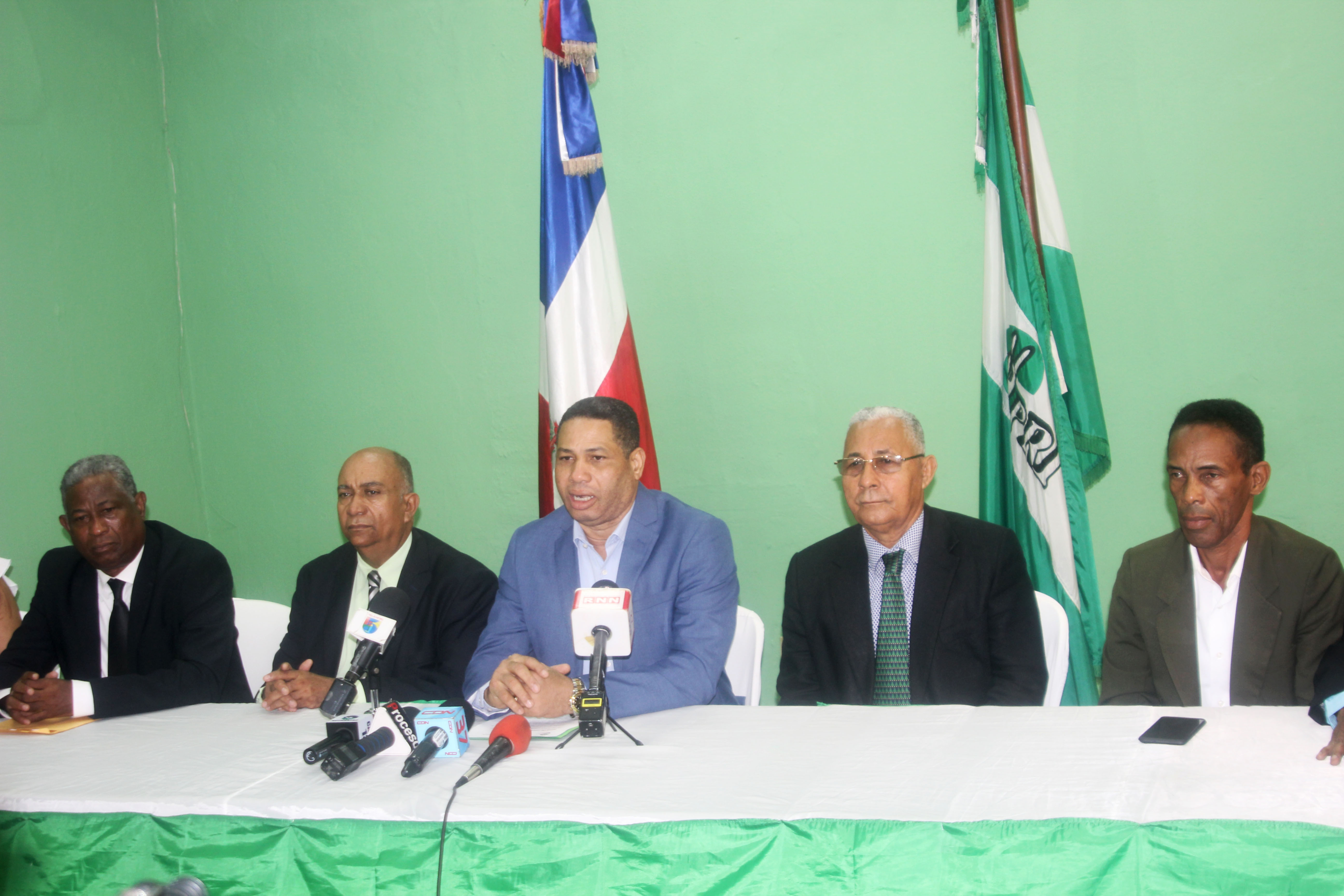 RUEDA DE PRENSA PRI