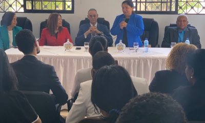 Foto La Presidenta Del PARLACEN Irma Amaya El Diputado Manolo Pichardo La Vicepresidenta Del Foro Silva Garcia Durante La Conferencia.