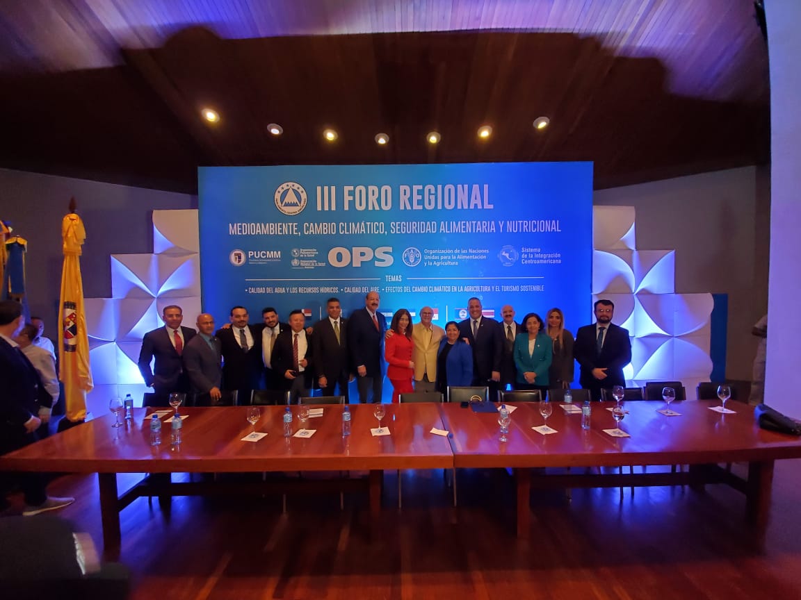 Foto Participantes En El III Foro Regional Sobre Medio Ambiente